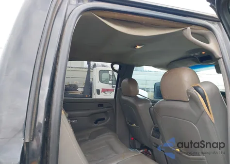 2005 Chevrolet Silverado 1500 Z71 from USA, damaged, VIN 2GCEK13T451153097